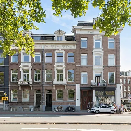 Penthouse Spacious With Canal View