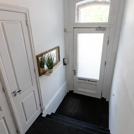 Apartment Penthouse Spacious With Canal View Amsterdam